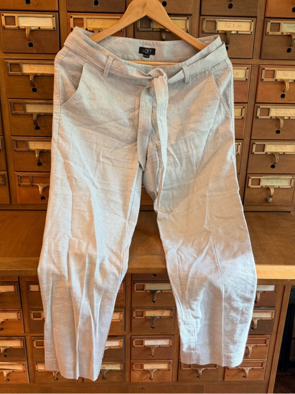 LOFT Light Gray Tie-Waist Cropped Pants